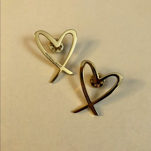 Victoria’s Secret Pins/Brooch - Picture 1 of 3